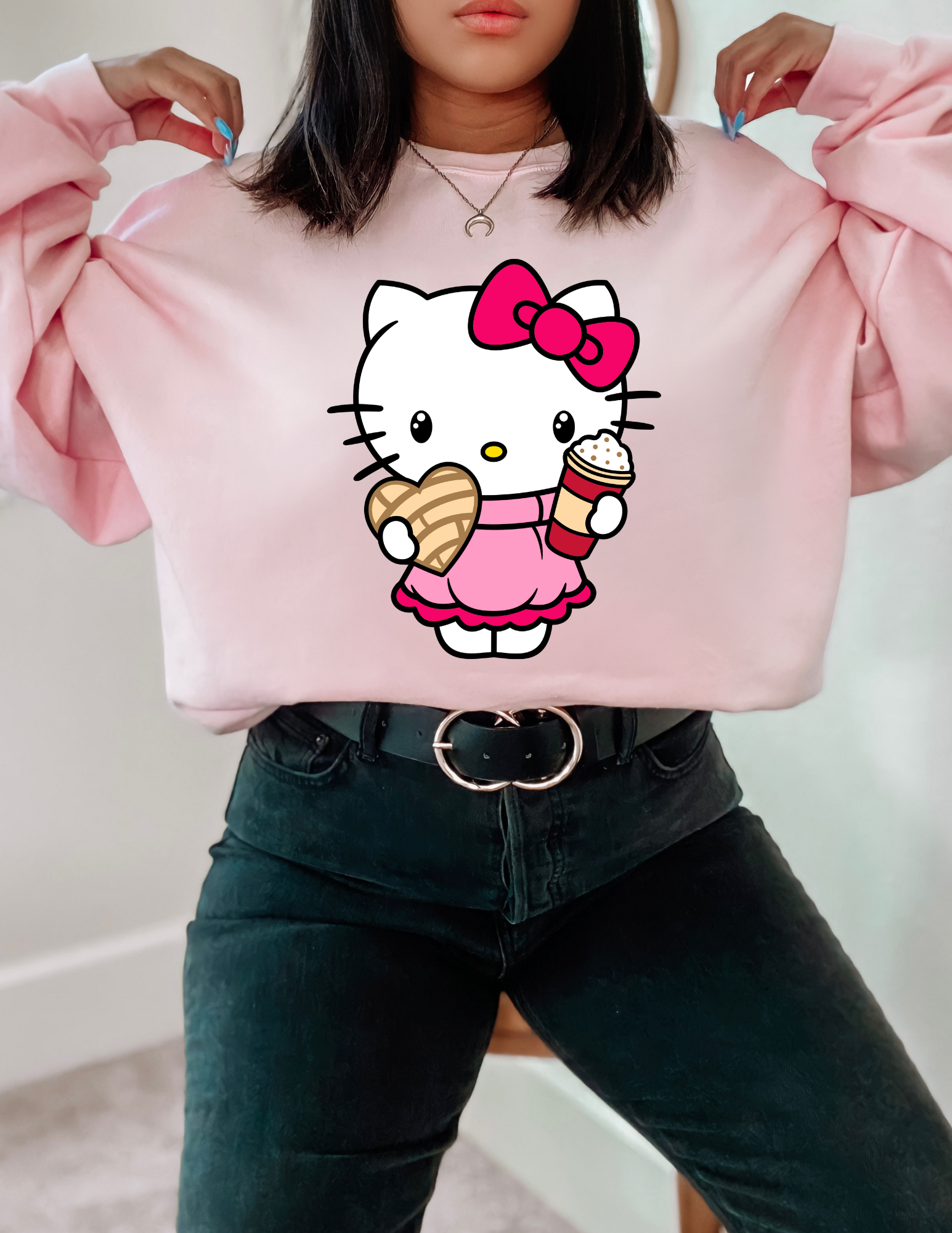 **PRE-ORDER** Cafecito Valentines Crewneck